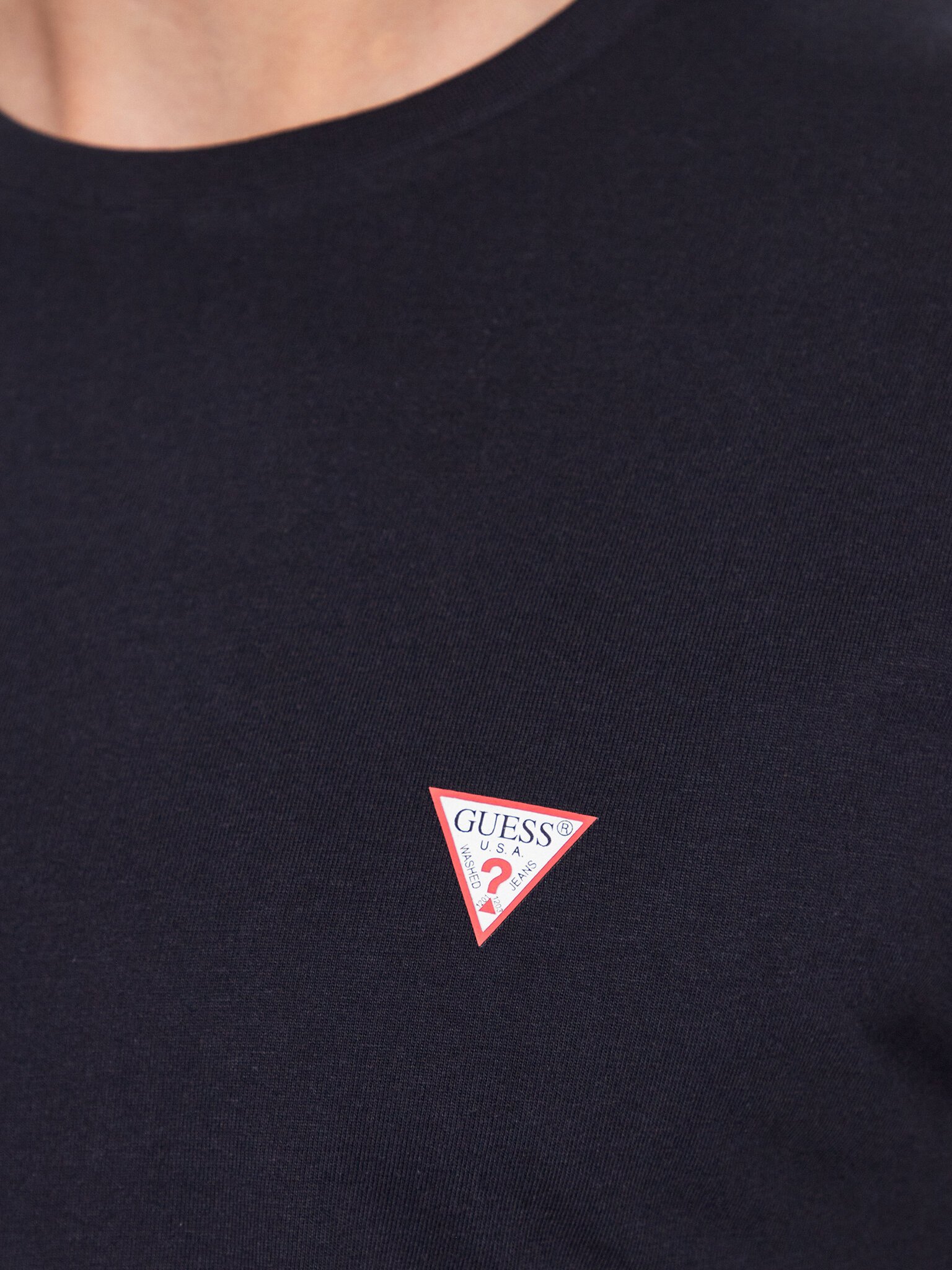 guess-t-shirt-m2yi36-i3z14-bleu-slim-fit-000030284275920230908123921