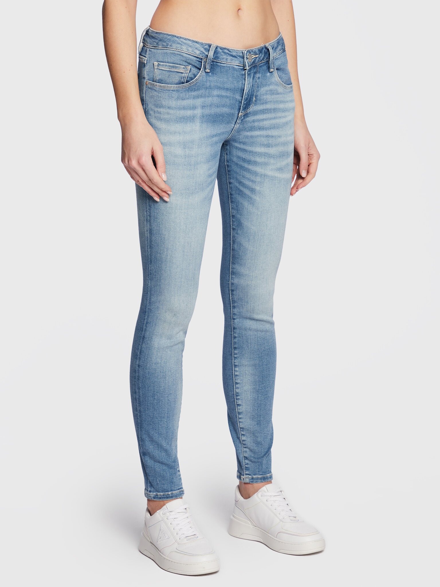 W2YA99 D4Q01 - Guess jeans