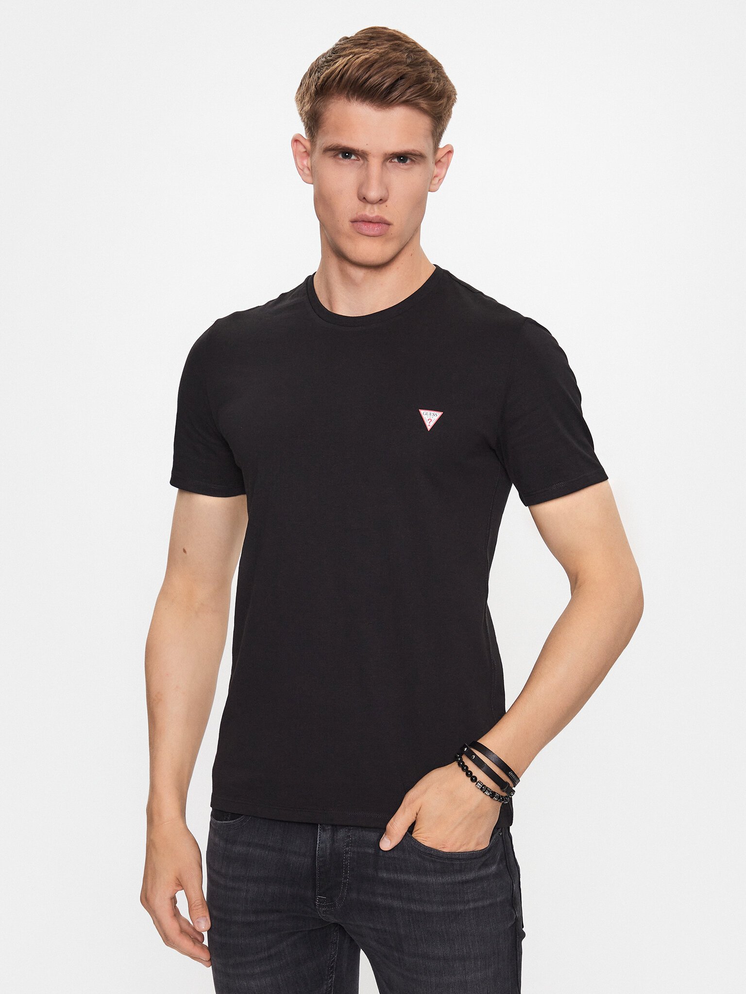 guess-t-shirt-m2yi36-i3z14-noir-slim-fit-000030284281020240219122922000000