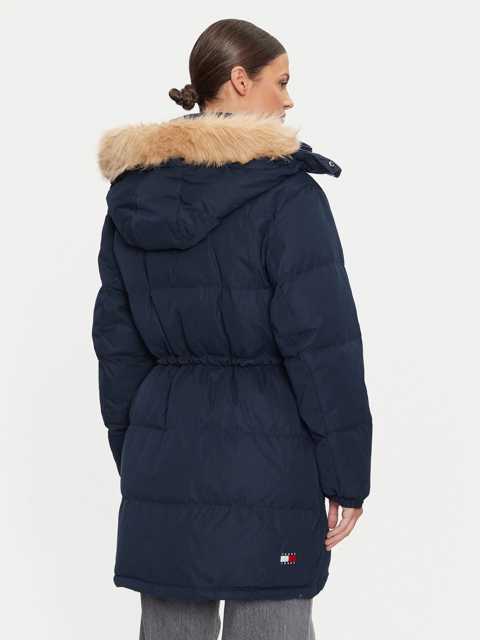 httpsimgmodivocloudzoomappa071a071afc78e065dc2ff182849cf304351fa7b26f9048720637896969pjjpgwebptommy-jeans-doudoune-alaska-dw0dw18821-bleu-marine-regular-fit-000030407561220240909033607000000