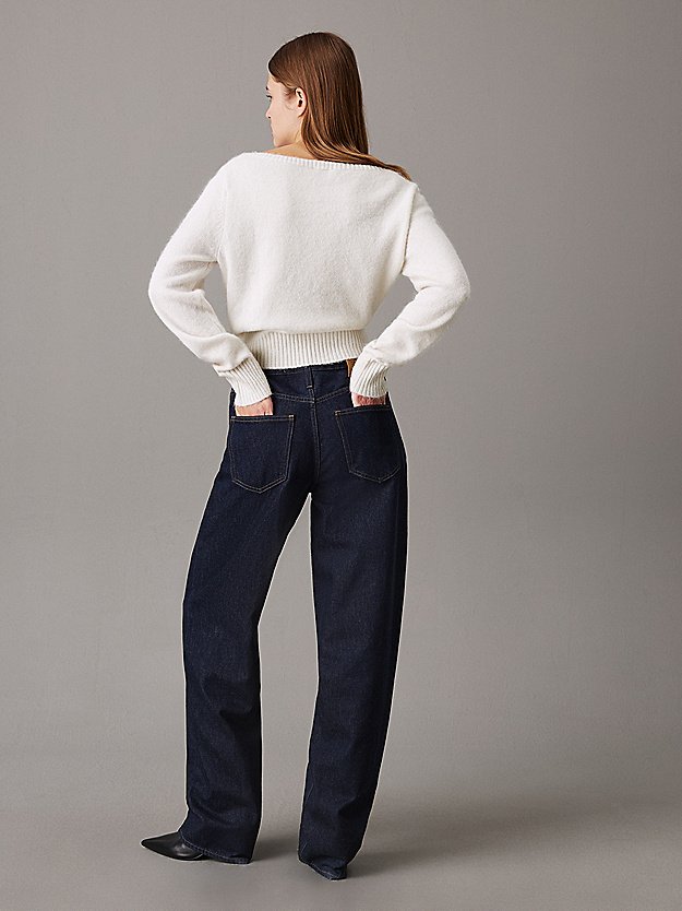 httpscalvinklein-euscene720250204022141000000