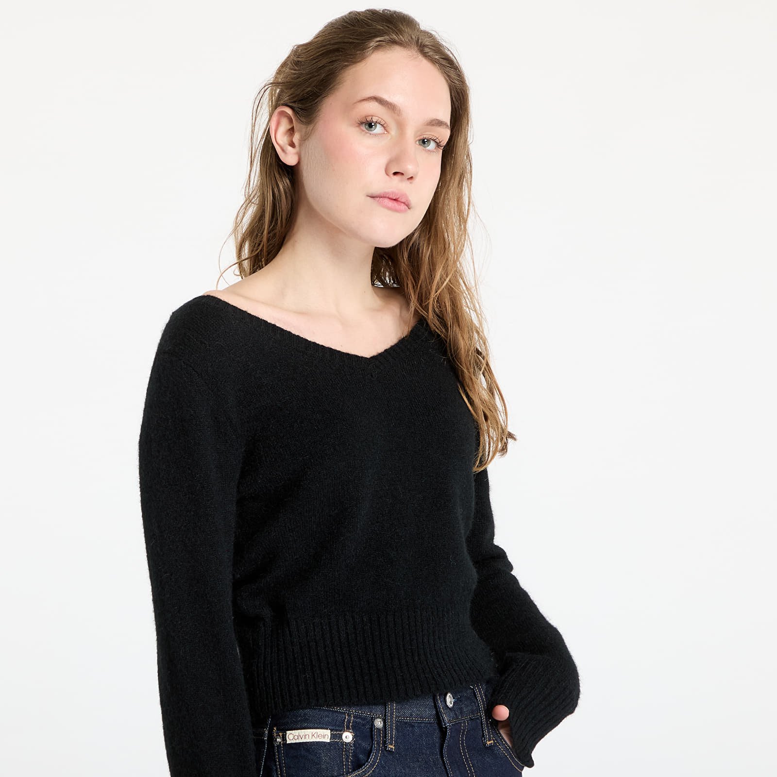 httpsstaticftshpdigitalimgp1332007133200720250204021415000000