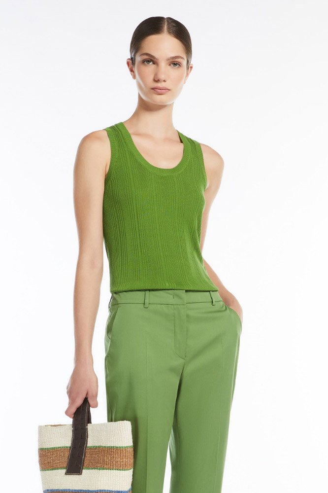 Top de la marca Max Mara Verde