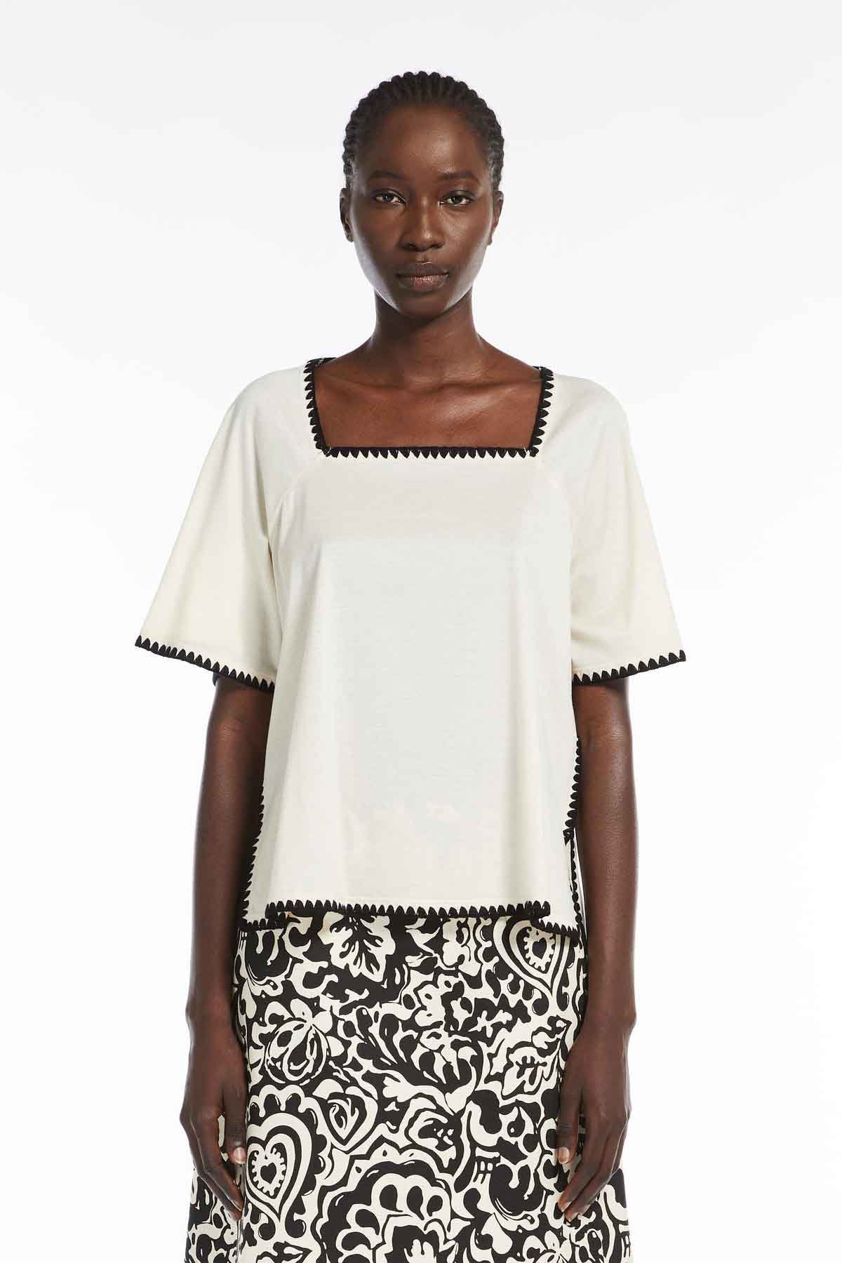 Camiseta de la marca Max Mara Beige
