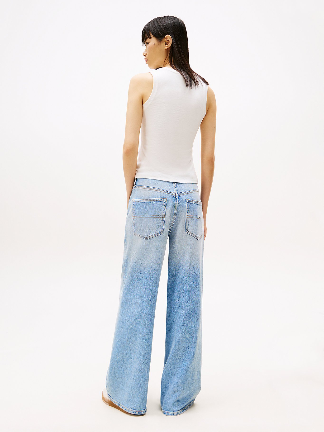 tommy-jeans_top_dw0dw20673-1