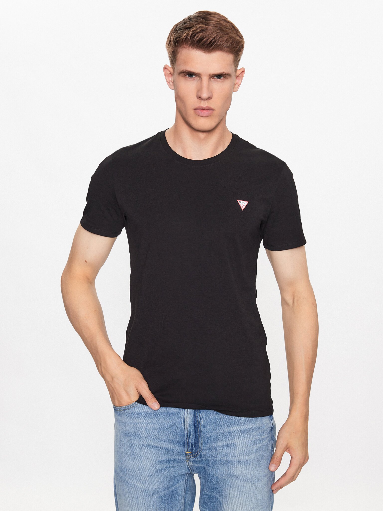 guess-t-shirt-m2yi24-j1314-noir-slim-fit-000030284221620240219115923000000