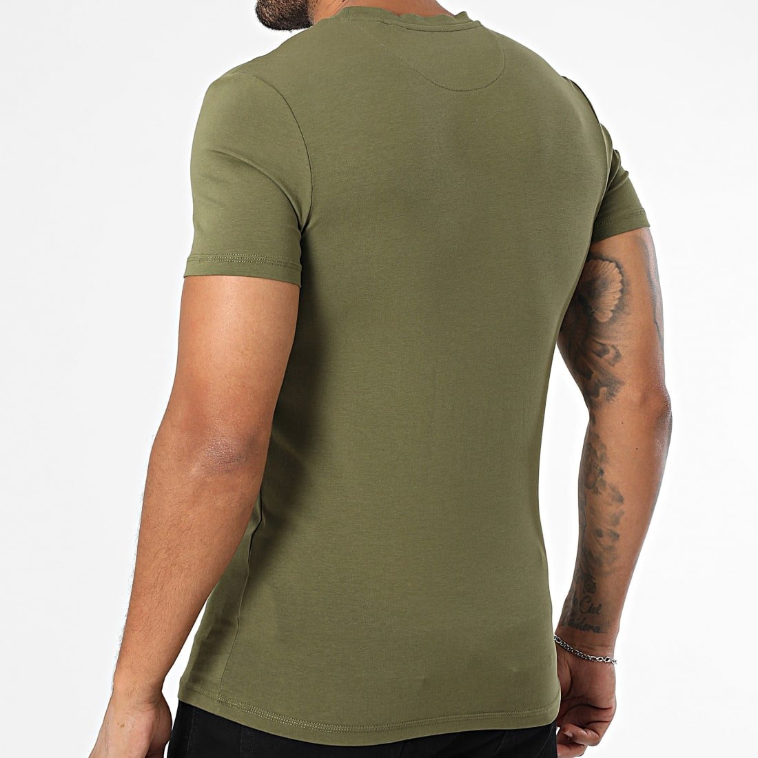 guess-jeans_t-s-manches-courtes_u5gm11-k6yw1-1