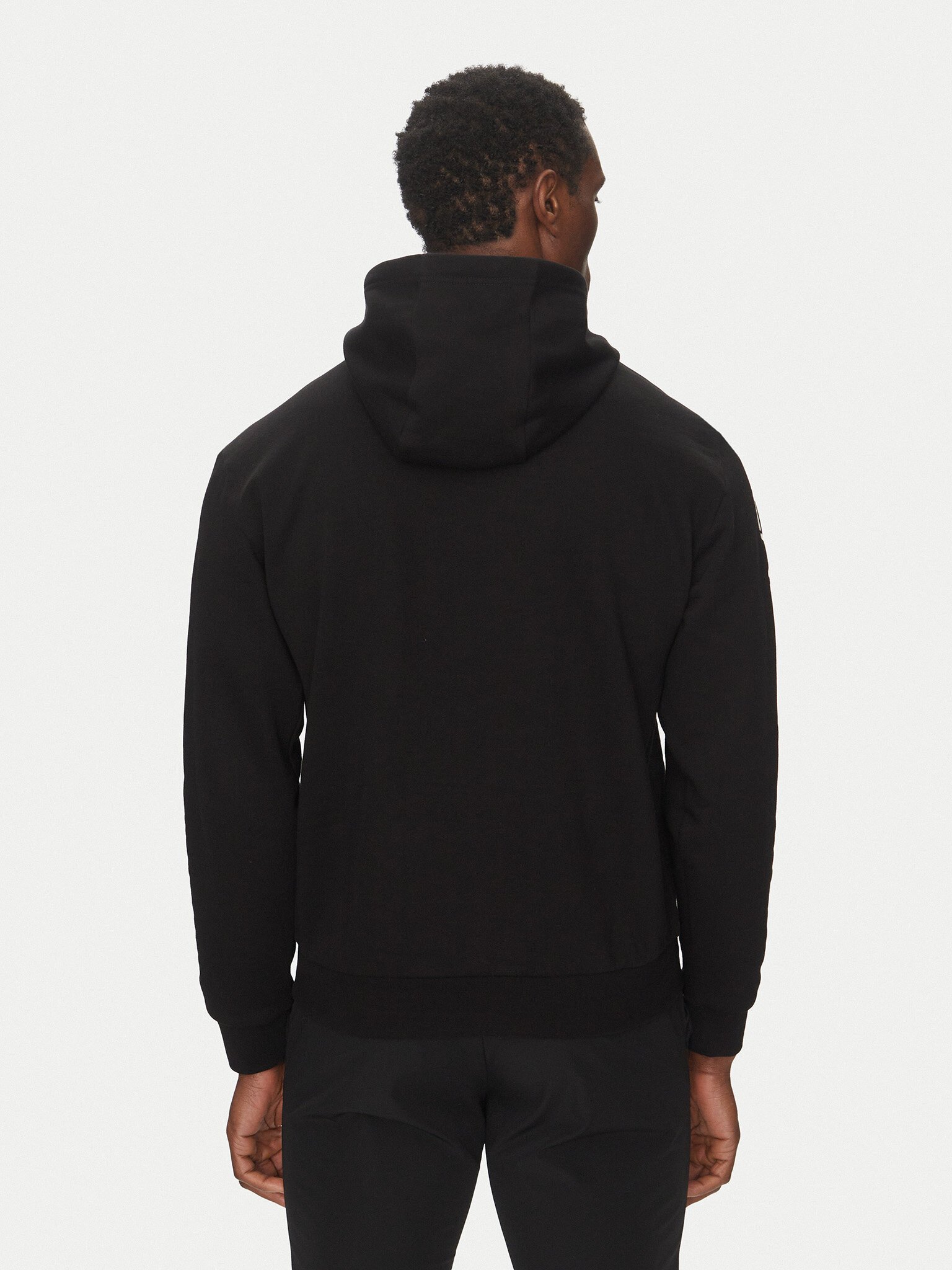 ea7_sweatshirts_7m000570-af10377-1