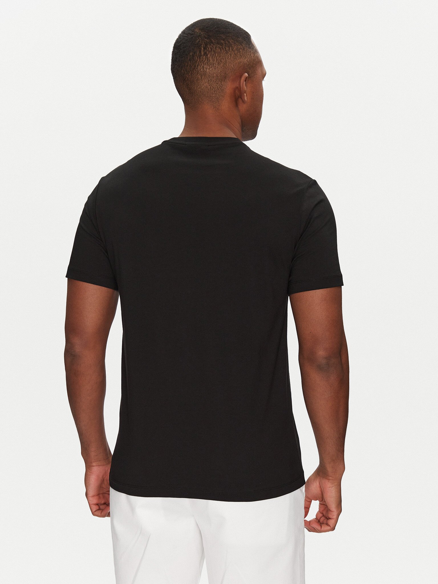 emporio-armani_t-s-manches-courtes_em000574-af12335-1