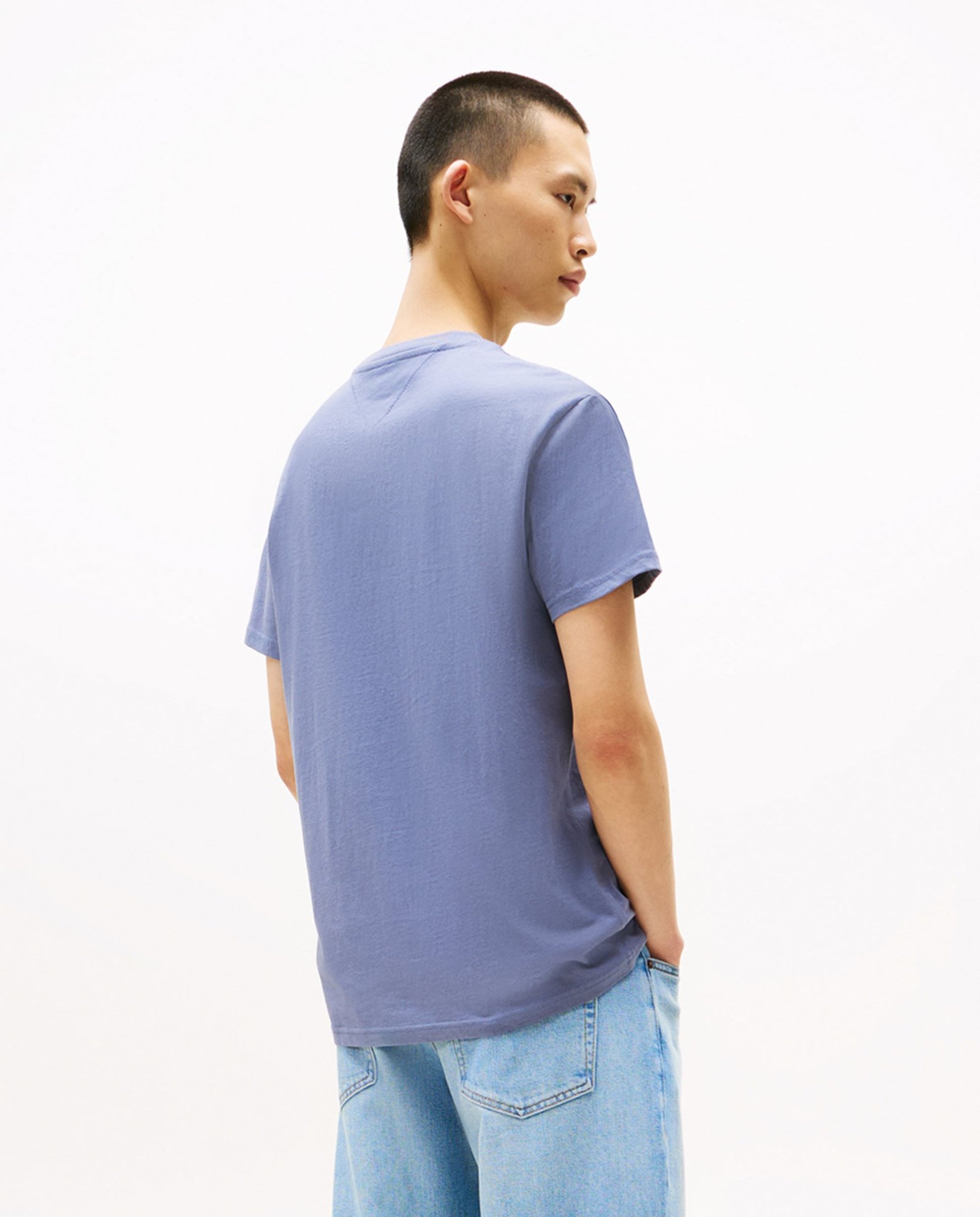 tommy-jeans_t-s-manches-courtes_dm0dm21933