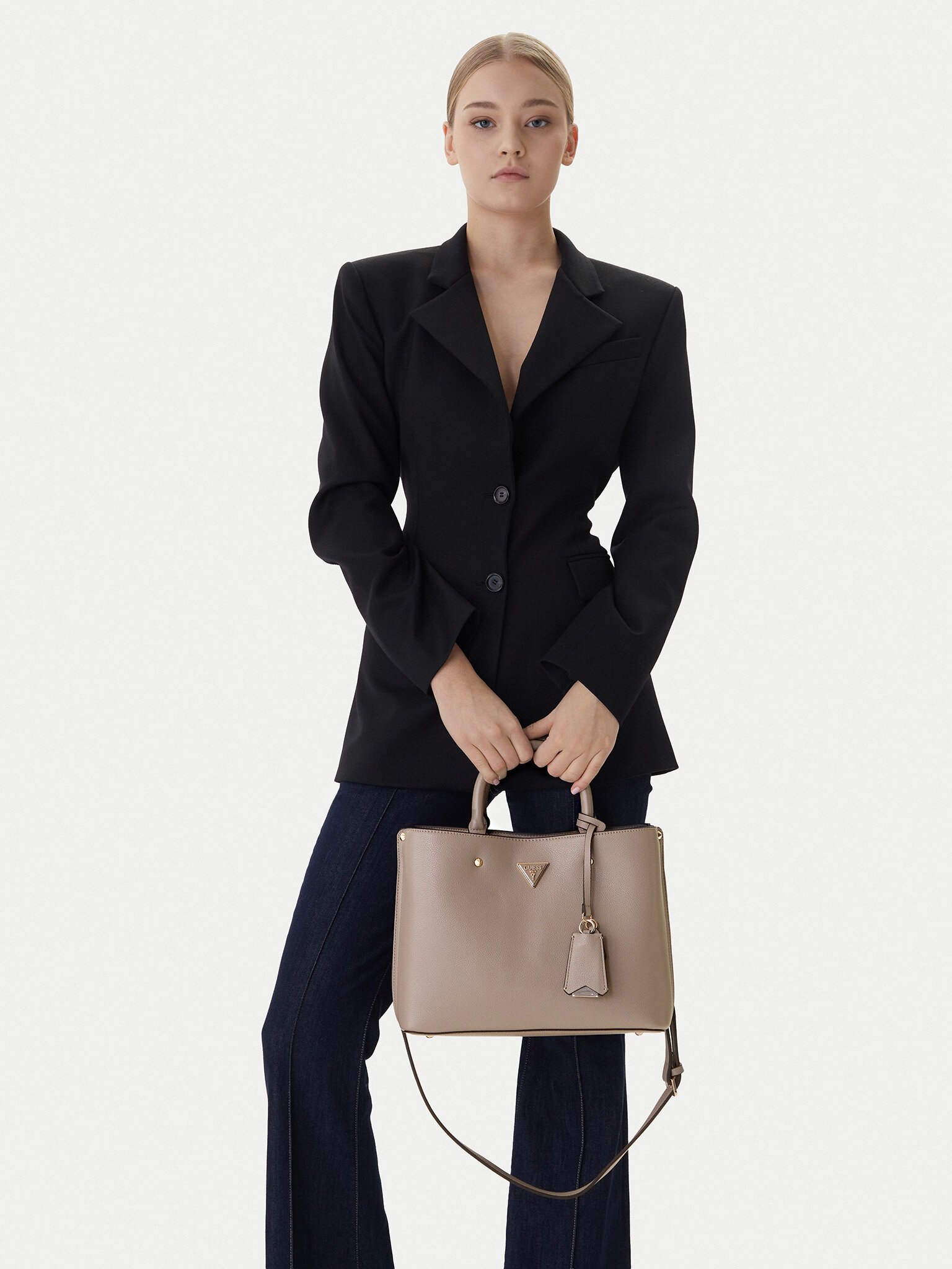 guess-jeans_sac-porte-epaule_hwbg69-74060-1